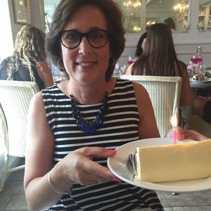 Meet your Posher, Lisa